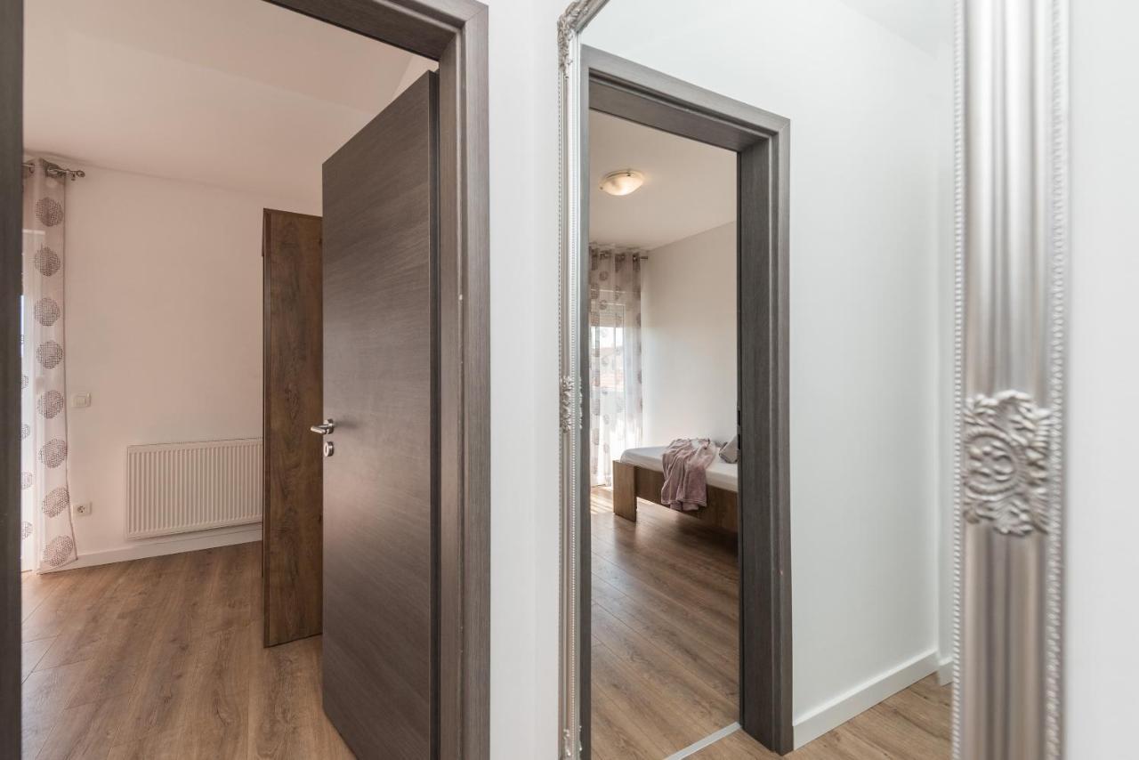 Apartmani Dmarie Privlaka  Extérieur photo