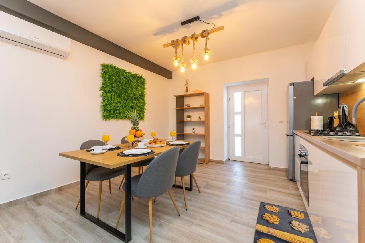 Apartmani Dmarie Privlaka  Extérieur photo